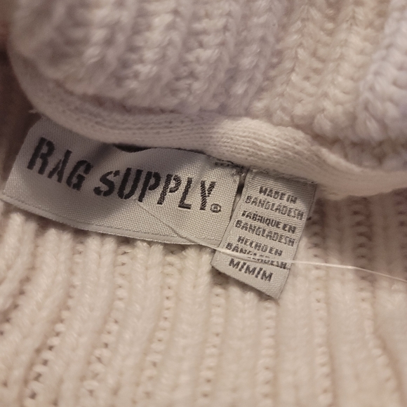 Rag Supply Mock Neck Sweater - Picture 8 of 8